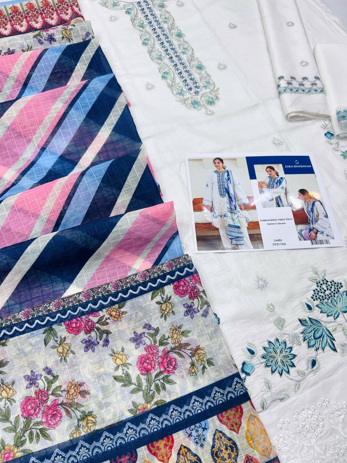 Zara Shahjahan D#882 – Elegant Embroidered Three-Piece Lawn Suit
