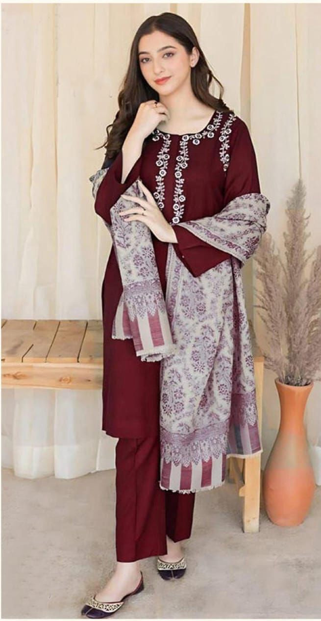 MOST DEMANDING ARTICLE AISLING LAWN  WITH  DIGITAL Diamond DUPATTA 3 piece