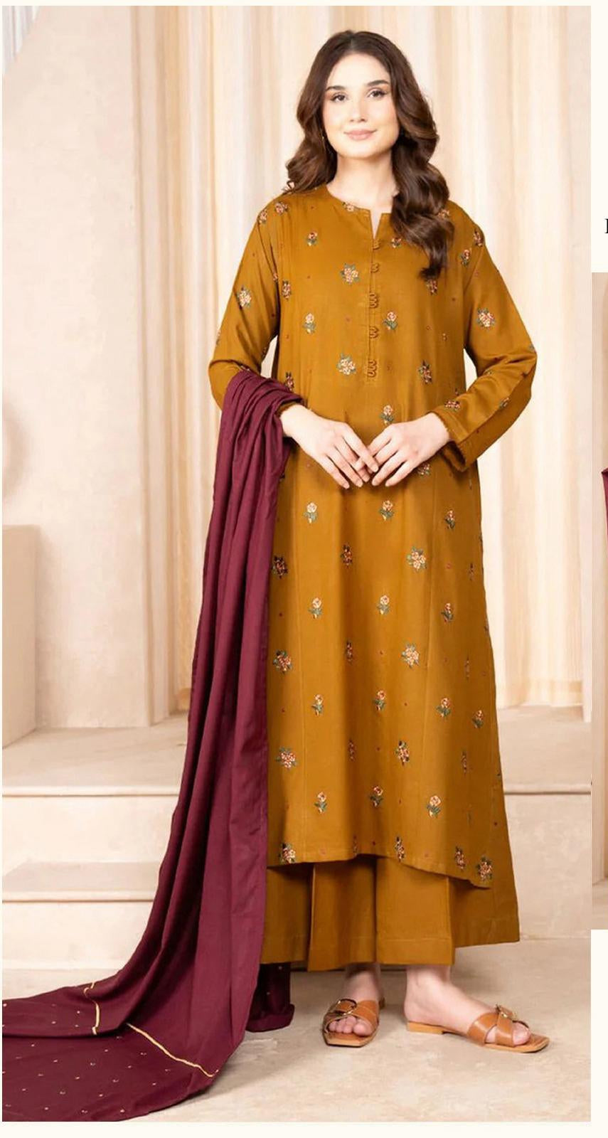 BAROQUE LAWN  WITH  DIGITAL Diamond DUPATTA